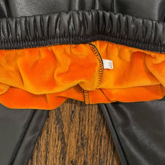 Fleece lined Like-leather Leggings (NWOT) - Picture 2 of 2